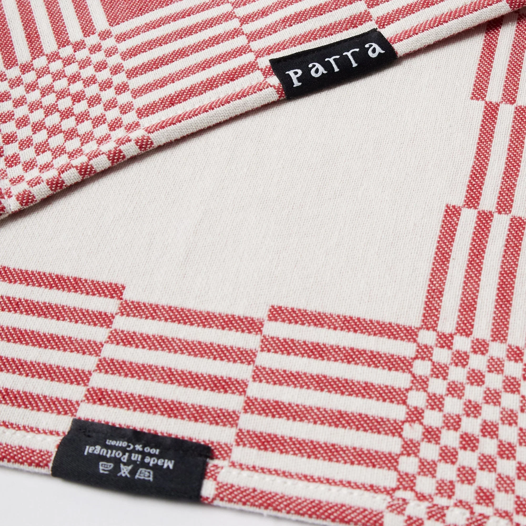 By Parra Infinite Kitchen Bird Towel Set Of 2 - Red - Image 4