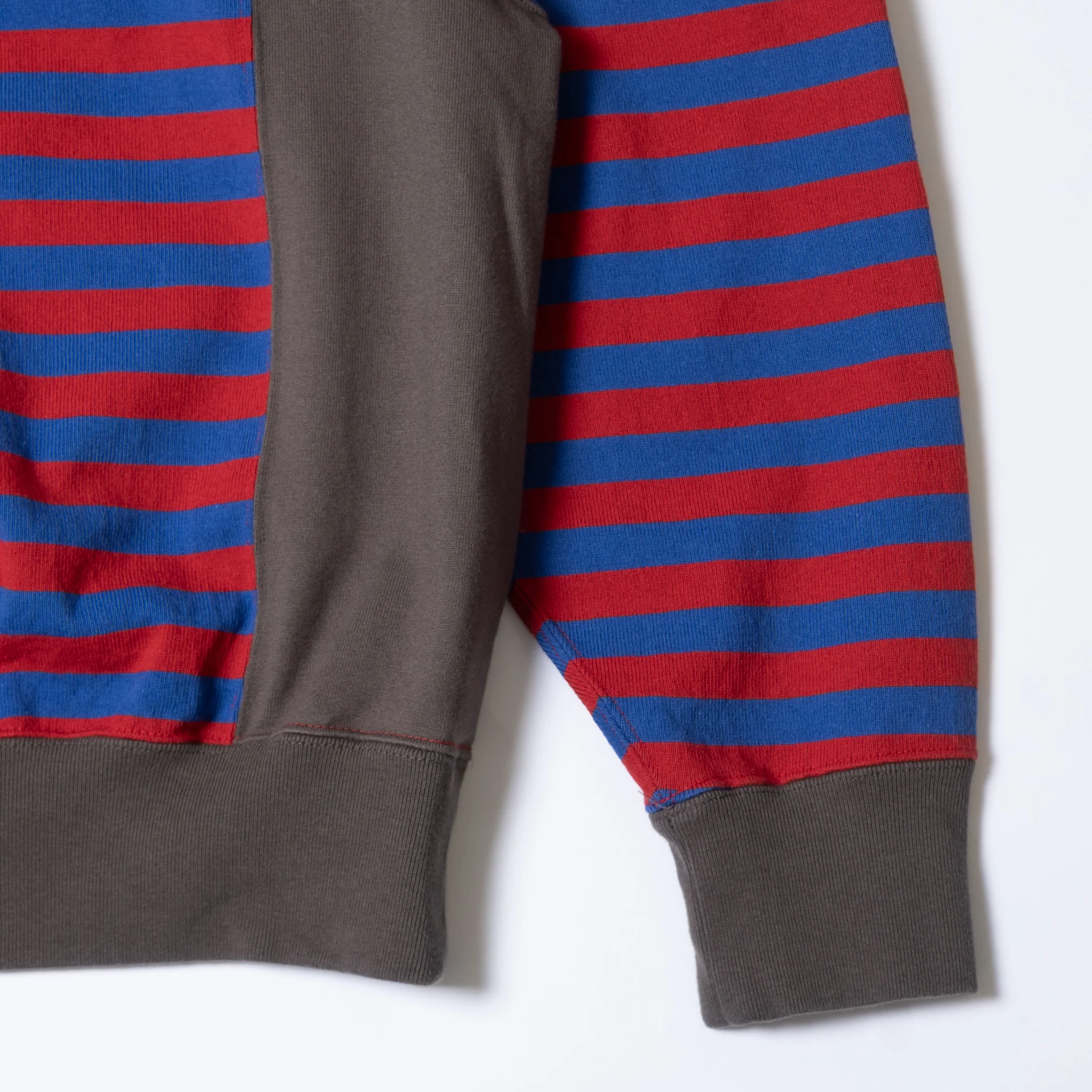 Cav Empt Side Colour Stripe Light Crew Neck Sweatshirt - Red - Image 5