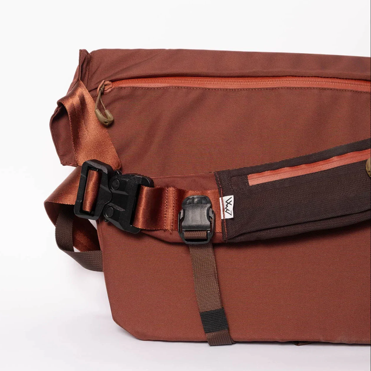 CMF Comfy Outdoor Garment Messenger Bag - Mocha - Image 6