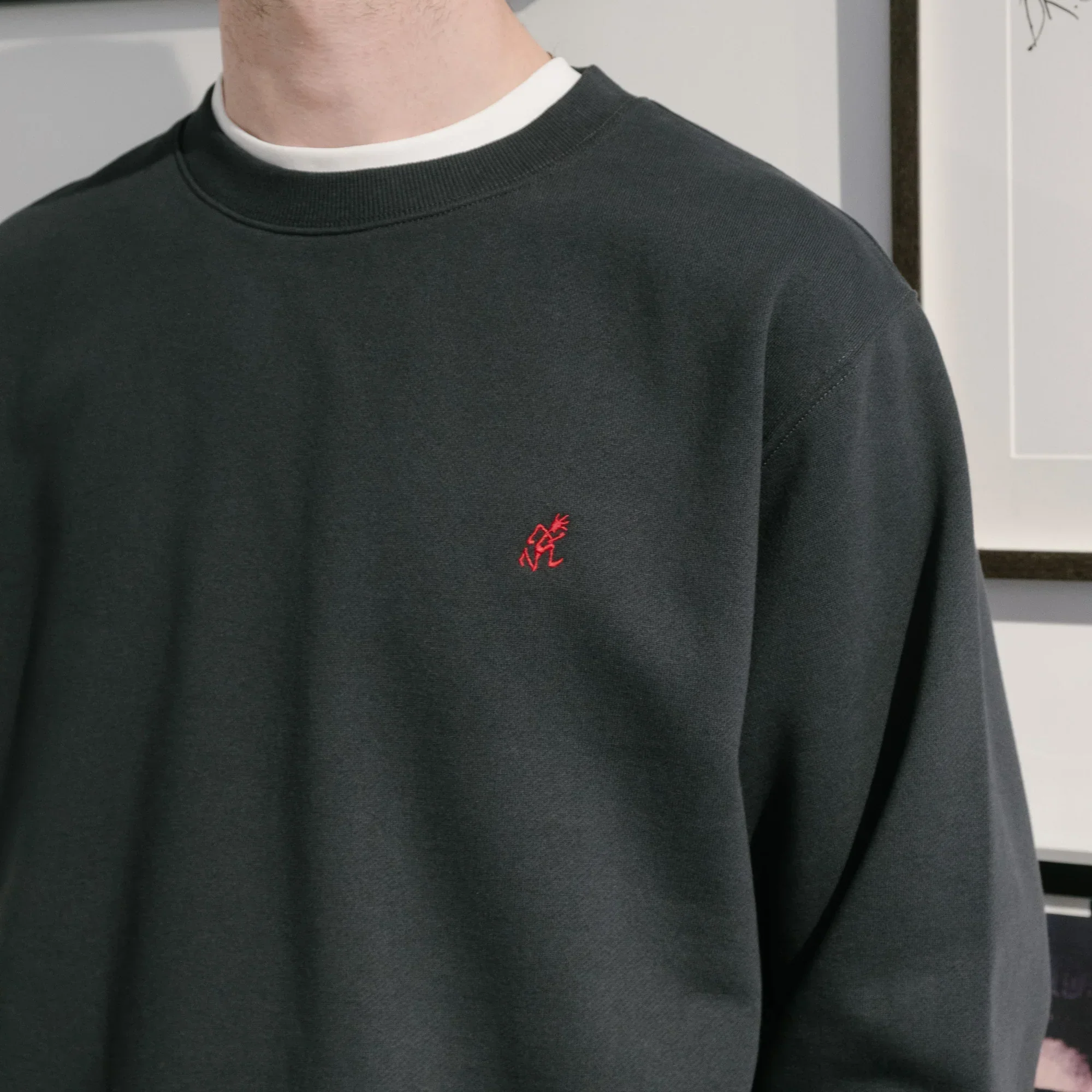Gramicci One Point Crew Sweatshirt - Vintage Black - Image 4