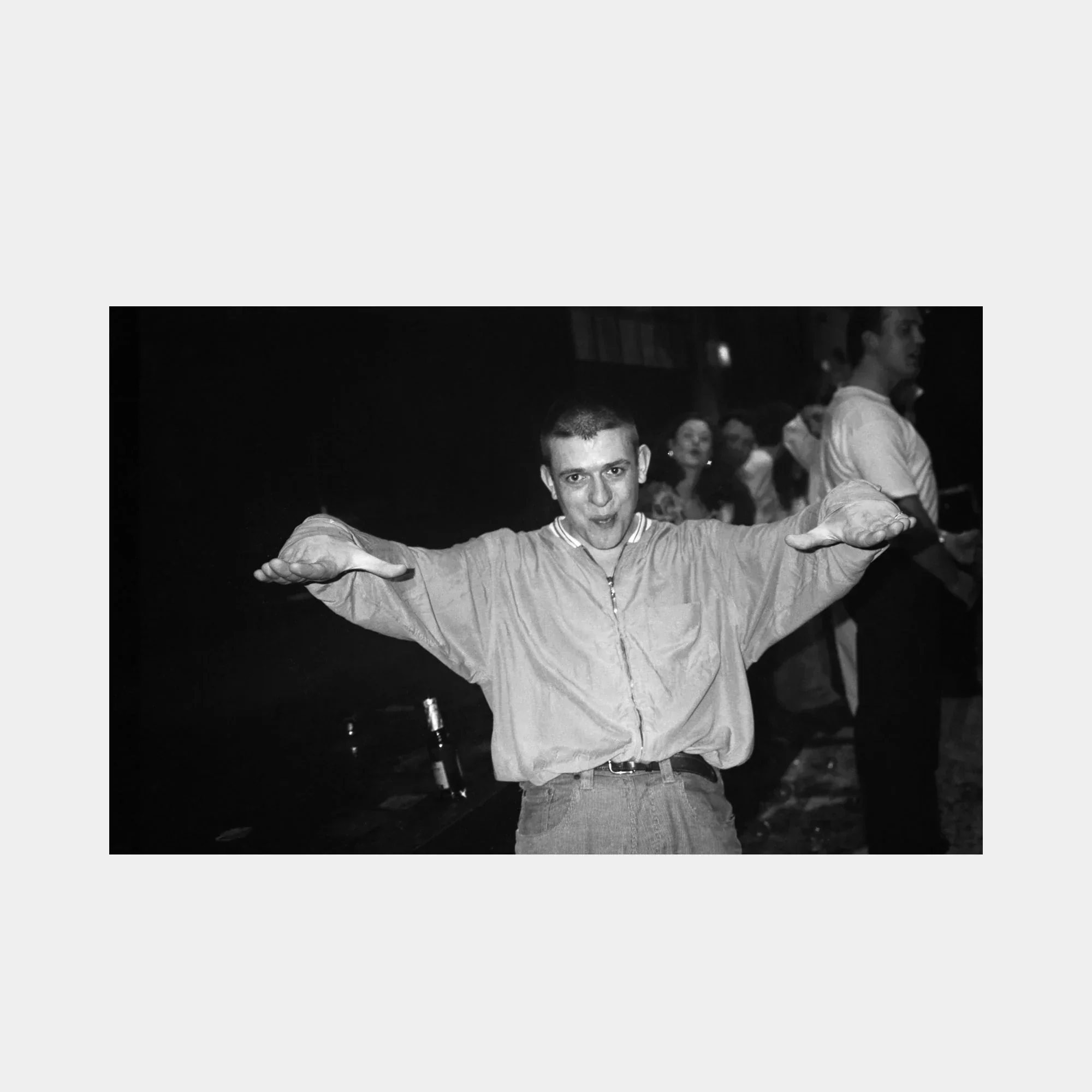 IDEA Peter J Walsh RAVE ONE Re(Edition) - Image 5