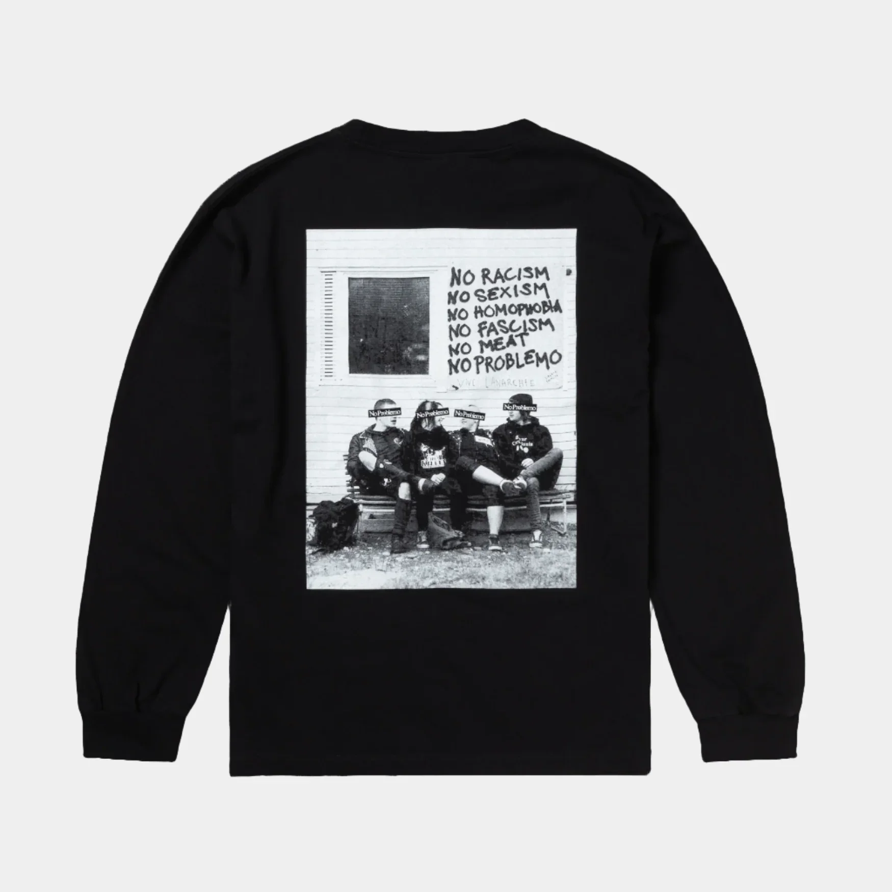 No Problemo No War LS Tee - Black