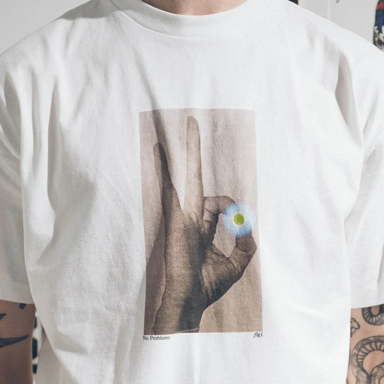 No Problemo Pill SS Tee - White - Image 4