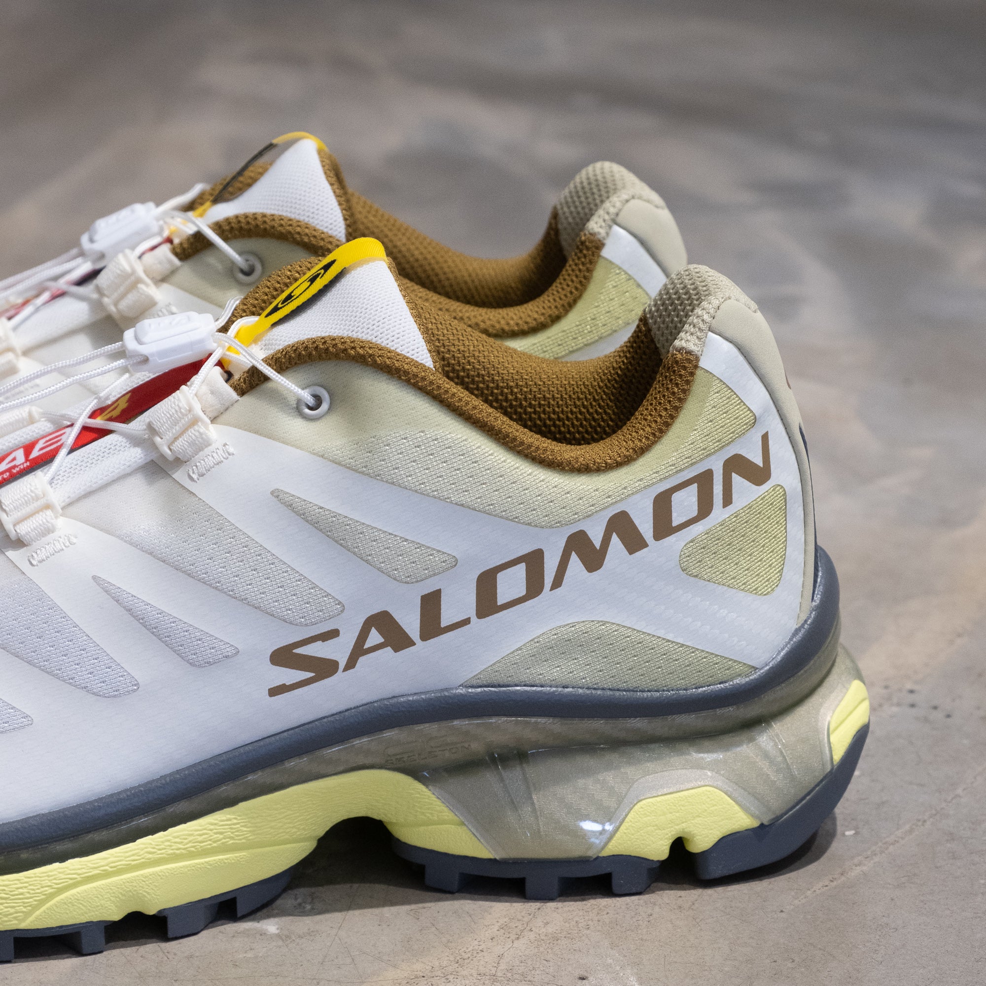 Salomon XT-4 OG Vanilla Ice/Bog/Sunny Lime - Image 2