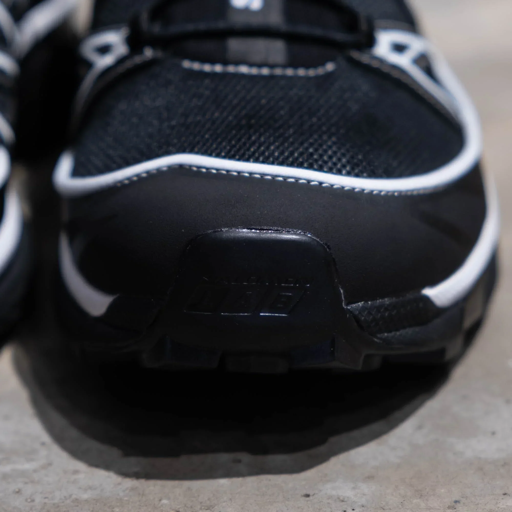 Salomon XT-6 Expanse Shoes - Black/Black/White - Image 5
